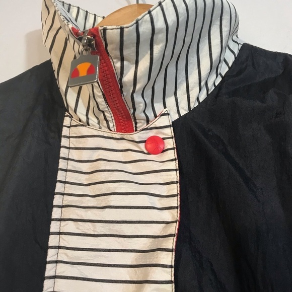 VINTAGE ELLESSE 80's Windbreaker Jacket - Picture 7 of 15
